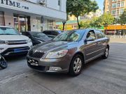 斯柯达 明锐 2010 款 1.6L 16V 手自动一体逸俊版
